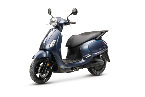 SYM_eFiddle_GY7547UL_M3_Langle_2560px E-FIDDLE IV submarine blue