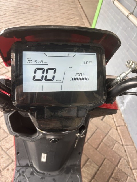 98d18ade-b006-4ee4-b68e-beb7721d1832